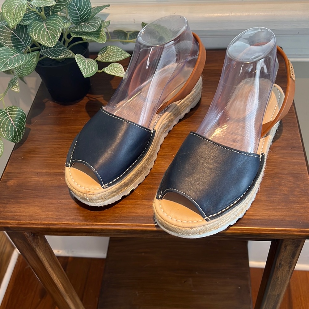 Viscata Barcelona Slingback platforms